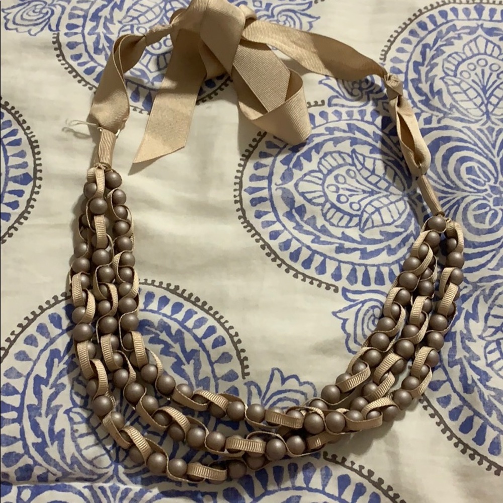 Statement necklace